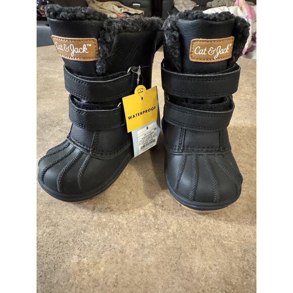Cat & Jack - Denver Winter Boots - Insulated Snow Boots ,Size 6 - Picture 2 of 9